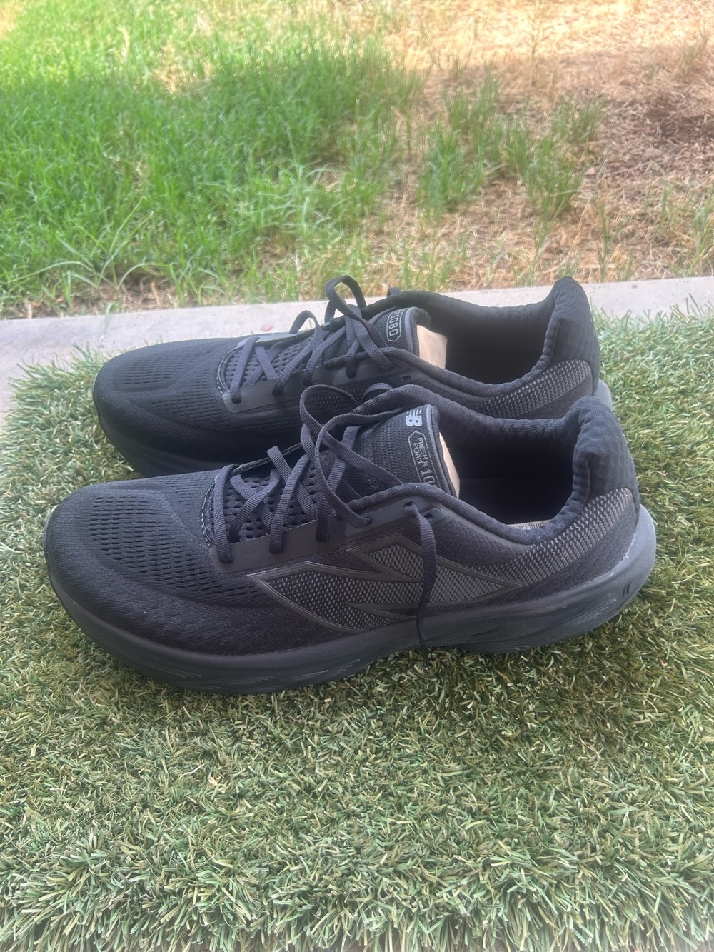 New Balance Men's Fresh Foam X 1080 V14 Running Shoe, Black/Black Sz 15